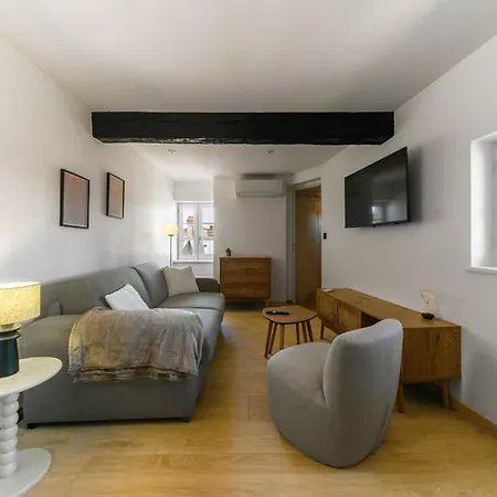 L'horloge - Triplex Design En Centre Риом