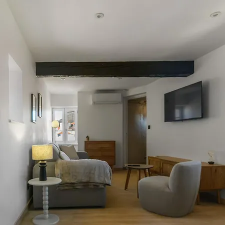 L'horloge - Triplex Design En Centre Риом